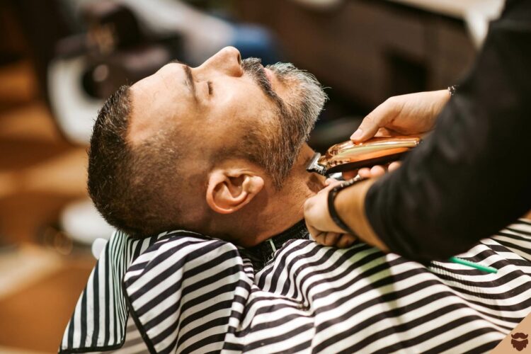 alt= barbershop tondeuse po9yhhsq2rvvpdtouu8h83s1wnyysjjlpftd1bad4w