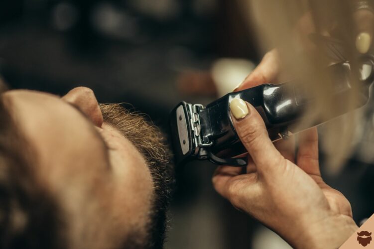 tondeuse-coupe-barbe-homme tondeuse-coupe-barbe-homme